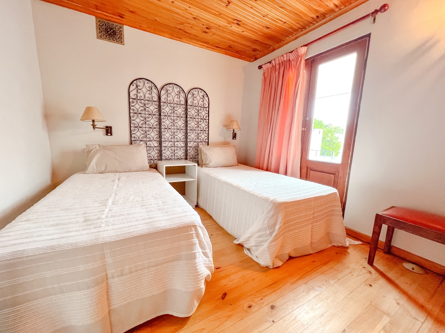 To Let 2 Bedroom Property for Rent in River Club Western Cape